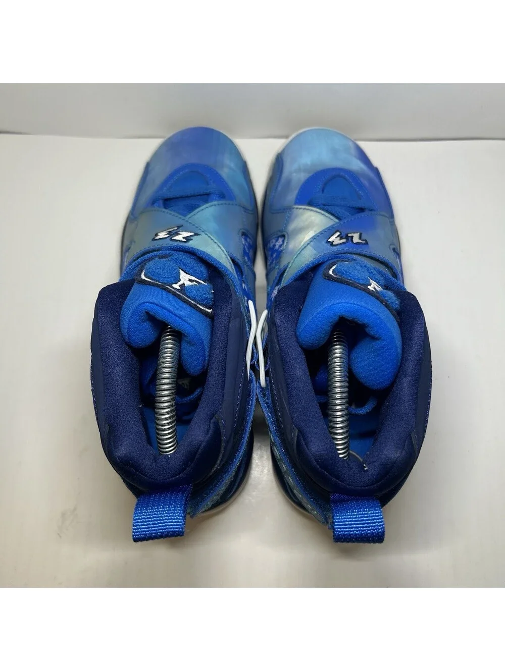 Air Jordan 8 Retro Blue Snow Blizzard GS - Size 6.5Y - (305368-400)